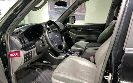 Toyota Land Cruiser Prado 120 рестайлинг, 2008 год, 2 380 000 рублей, 6 фотография