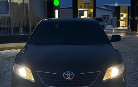Toyota Camry, 2007 год, 740 000 рублей, 8 фотография