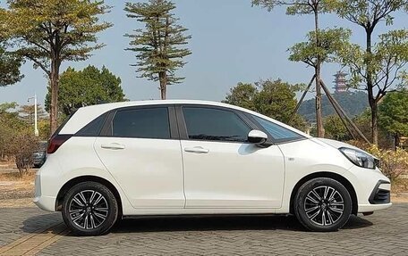 Honda Fit, 2023 год, 1 450 000 рублей, 7 фотография