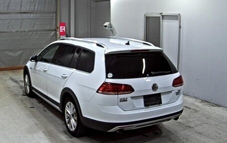 Volkswagen Golf VII, 2017 год, 1 850 000 рублей, 4 фотография