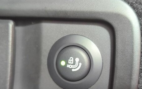 BMW X7, 2025 год, 18 890 000 рублей, 28 фотография