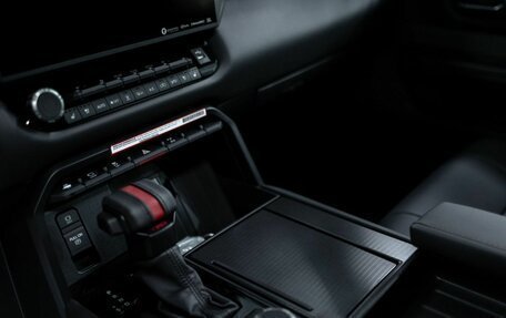 Toyota Sequoia, 2025 год, 15 000 000 рублей, 21 фотография