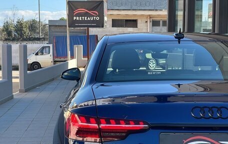 Audi A4, 2022 год, 4 020 000 рублей, 6 фотография