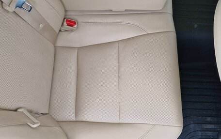 Toyota Crown, 2016 год, 3 000 000 рублей, 14 фотография