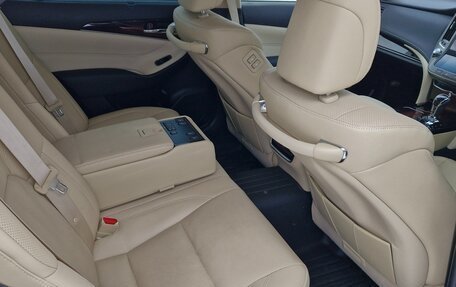 Toyota Crown, 2016 год, 3 000 000 рублей, 18 фотография