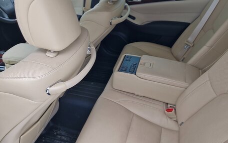 Toyota Crown, 2016 год, 3 000 000 рублей, 21 фотография
