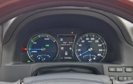 Toyota Crown, 2016 год, 3 000 000 рублей, 26 фотография