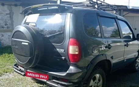 Chevrolet Niva I рестайлинг, 2005 год, 330 000 рублей, 3 фотография