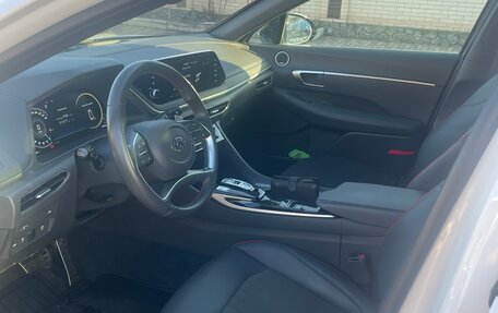 Hyundai Sonata VIII, 2023 год, 2 600 000 рублей, 8 фотография