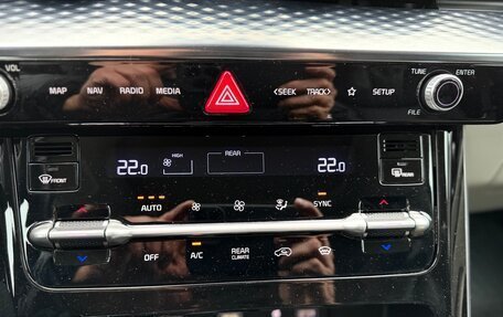 KIA Carnival, 2022 год, 4 800 000 рублей, 15 фотография