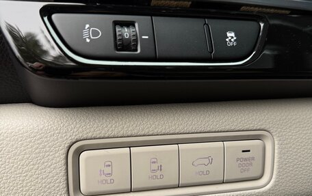 KIA Carnival, 2022 год, 4 800 000 рублей, 19 фотография