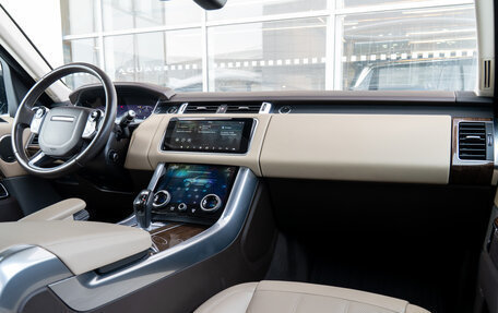 Land Rover Range Rover Sport II, 2018 год, 4 850 000 рублей, 25 фотография