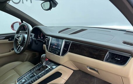 Porsche Macan I рестайлинг, 2018 год, 3 990 000 рублей, 15 фотография