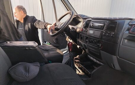 ГАЗ 3110 «Волга», 2005 год, 438 000 рублей, 21 фотография