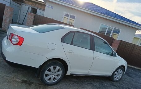 Volkswagen Jetta VI, 2008 год, 480 000 рублей, 2 фотография