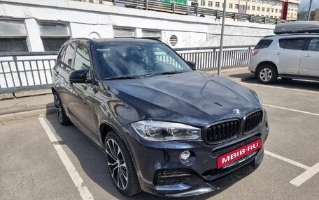 BMW X5, 2018 год, 3 990 000 рублей, 3 фотография