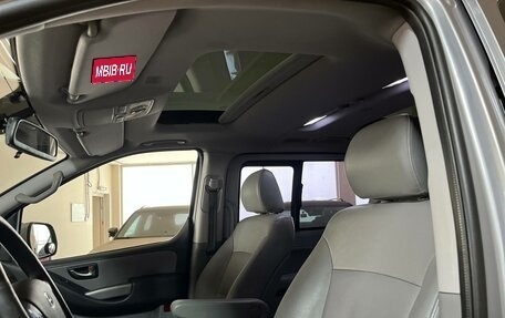 Hyundai Grand Starex Grand Starex I рестайлинг 2, 2018 год, 3 888 000 рублей, 12 фотография