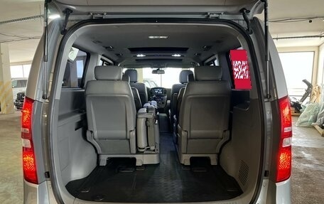 Hyundai Grand Starex Grand Starex I рестайлинг 2, 2018 год, 3 888 000 рублей, 11 фотография