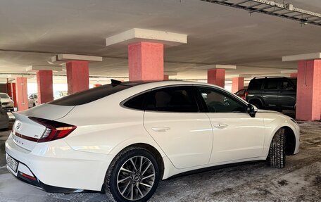 Hyundai Sonata VIII, 2021 год, 3 250 000 рублей, 4 фотография