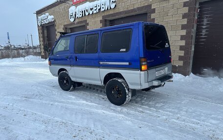 Mitsubishi Delica III, 1989 год, 610 000 рублей, 3 фотография