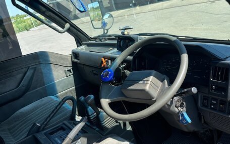 Mitsubishi Delica III, 1989 год, 610 000 рублей, 6 фотография