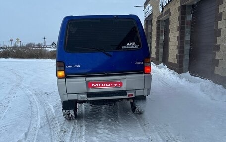 Mitsubishi Delica III, 1989 год, 610 000 рублей, 2 фотография