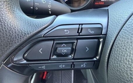 Toyota Yaris, 2022 год, 780 008 рублей, 15 фотография