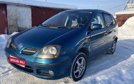 Nissan Almera Tino i, 2001 год, 300 000 рублей, 1 фотография