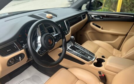 Porsche Macan I рестайлинг, 2018 год, 4 400 000 рублей, 2 фотография