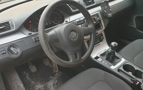 Volkswagen Passat B7, 2011 год, 850 000 рублей, 5 фотография