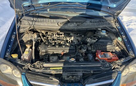 Nissan Almera Tino i, 2001 год, 300 000 рублей, 11 фотография