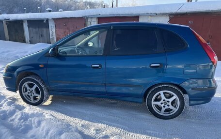 Nissan Almera Tino i, 2001 год, 300 000 рублей, 3 фотография