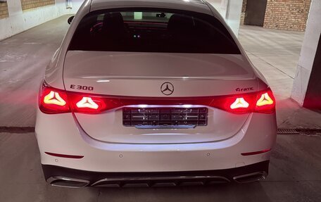 Mercedes-Benz E-Класс, 2024 год, 8 100 000 рублей, 2 фотография