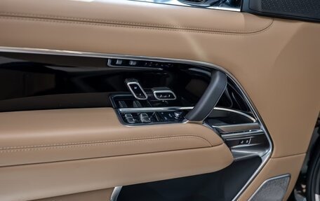 Land Rover Range Rover IV рестайлинг, 2026 год, 33 990 000 рублей, 12 фотография