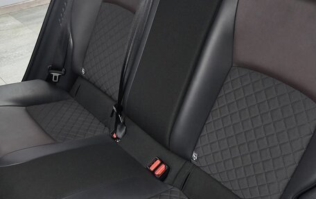 Toyota C-HR I рестайлинг, 2017 год, 1 787 000 рублей, 12 фотография