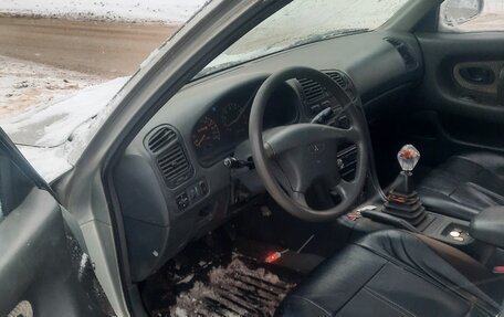 Mitsubishi Galant VIII, 1995 год, 85 000 рублей, 5 фотография