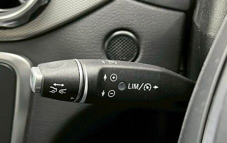 Mercedes-Benz GLA, 2018 год, 1 300 000 рублей, 14 фотография