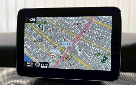 Mercedes-Benz GLA, 2018 год, 1 300 000 рублей, 17 фотография