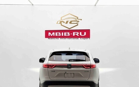 Honda Vezel, 2023 год, 1 970 000 рублей, 5 фотография