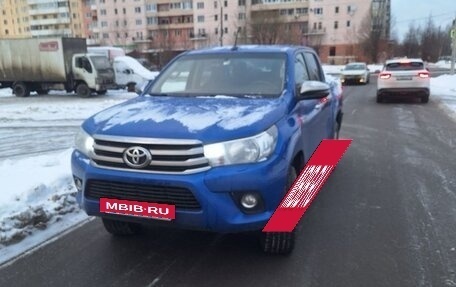 Toyota Hilux VIII, 2018 год, 2 900 000 рублей, 2 фотография