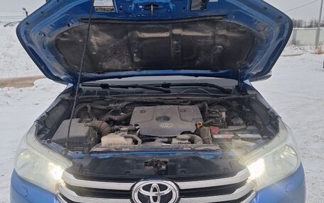 Toyota Hilux VIII, 2018 год, 2 900 000 рублей, 26 фотография