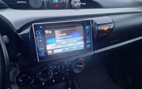 Toyota Hilux VIII, 2018 год, 2 900 000 рублей, 34 фотография