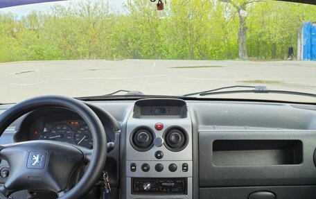 Peugeot Partner II рестайлинг 2, 2010 год, 435 000 рублей, 7 фотография