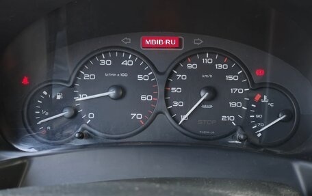 Peugeot Partner II рестайлинг 2, 2010 год, 435 000 рублей, 9 фотография