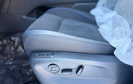 Volkswagen Tiguan, 2025 год, 4 720 000 рублей, 16 фотография