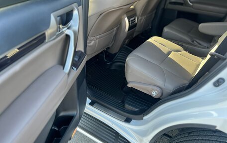 Lexus GX II, 2020 год, 2 600 000 рублей, 16 фотография