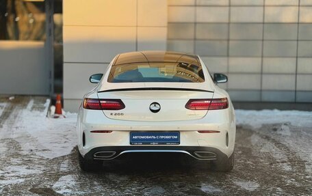 Mercedes-Benz E-Класс, 2020 год, 5 200 000 рублей, 5 фотография