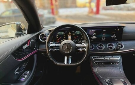 Mercedes-Benz E-Класс, 2020 год, 5 200 000 рублей, 12 фотография