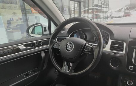 Volkswagen Touareg III, 2013 год, 1 798 900 рублей, 23 фотография
