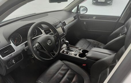 Volkswagen Touareg III, 2013 год, 1 798 900 рублей, 20 фотография